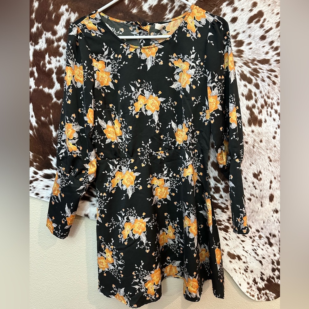 Free People- Parker Dress, black/orange/silver floral long size 4